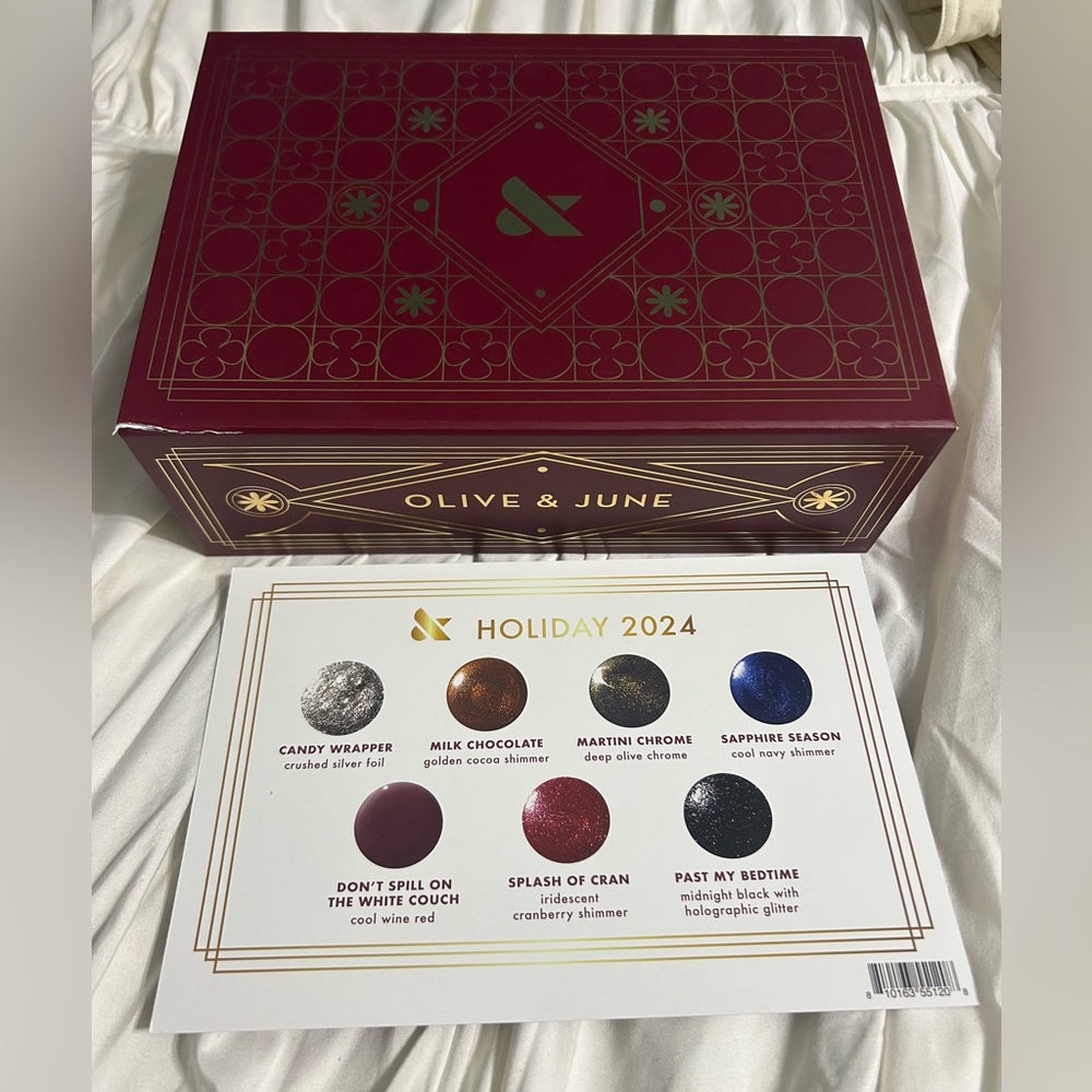 Olive + June Holiday Nailpolish Set